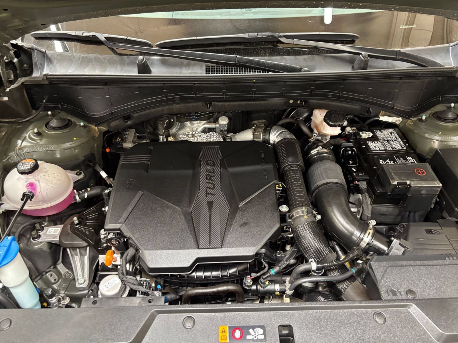 Used 2025 Hyundai Santa Fe SEL FWD image 30