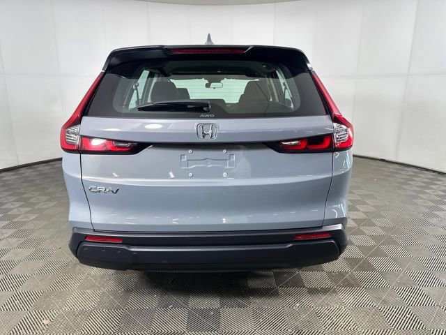 Used 2023 Honda CR-V LX image 4
