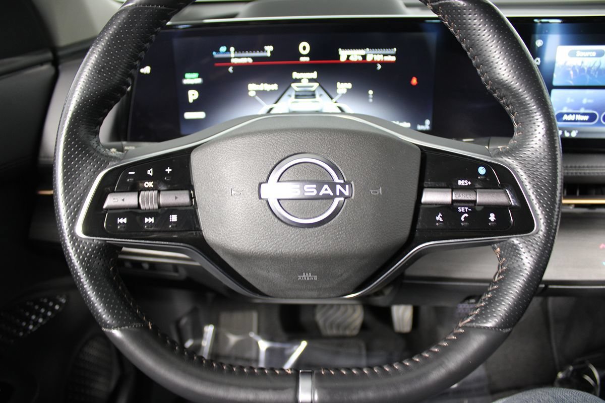 Used 2023 Nissan Ariya FWD image 13