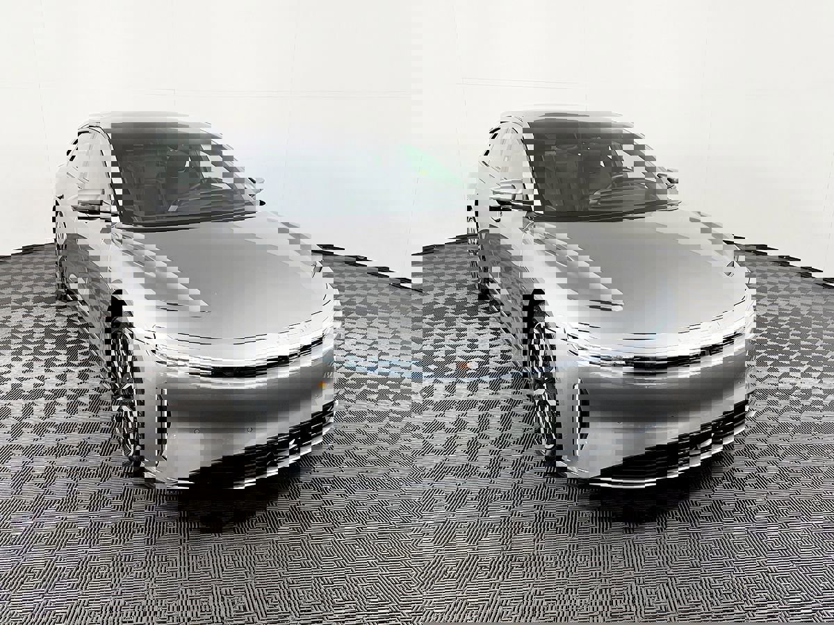 Used 2024 Lucid Air Touring image 5