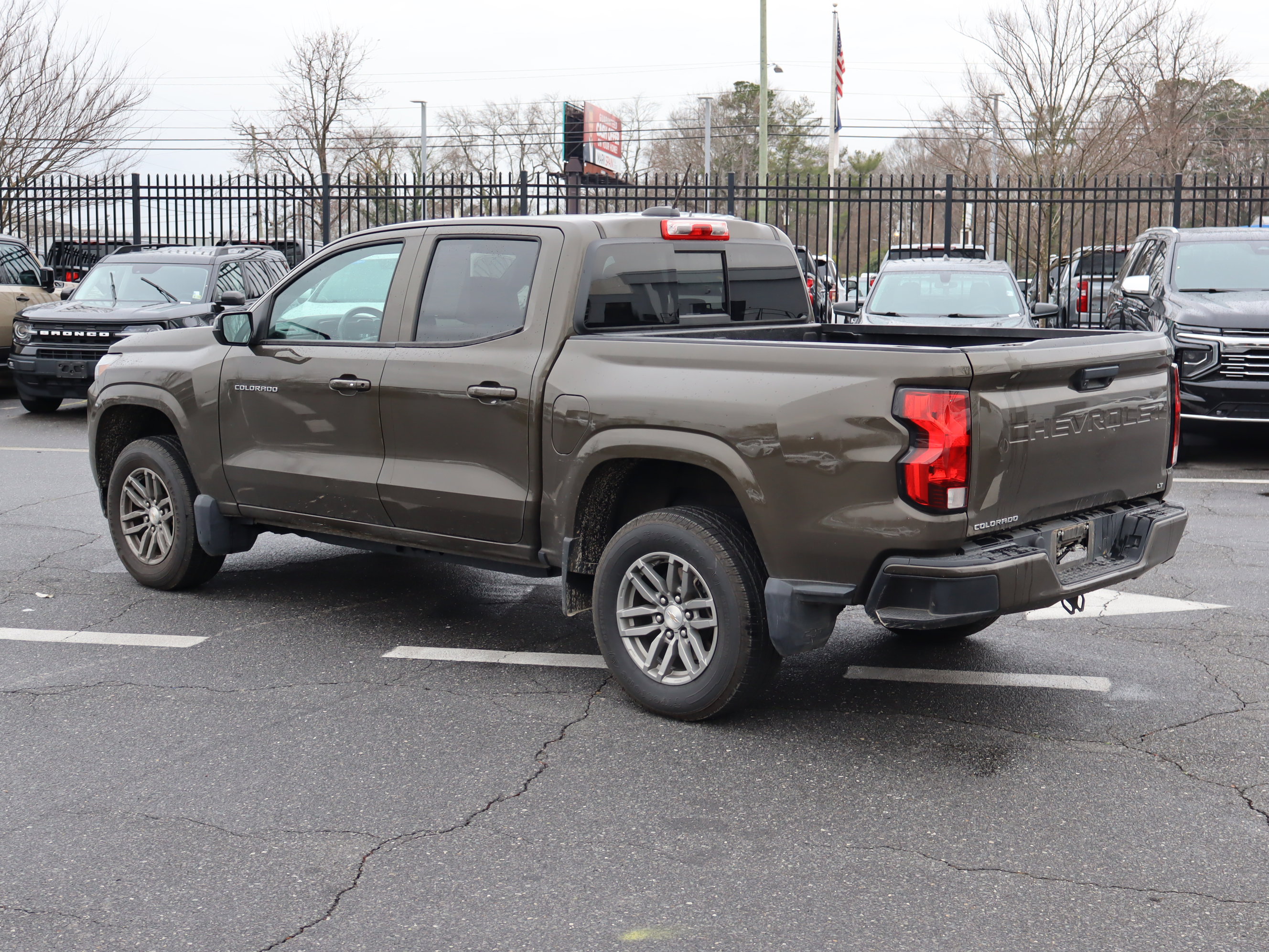 Used 2023 Chevrolet Colorado LT w/ LT Convenience Package image 19