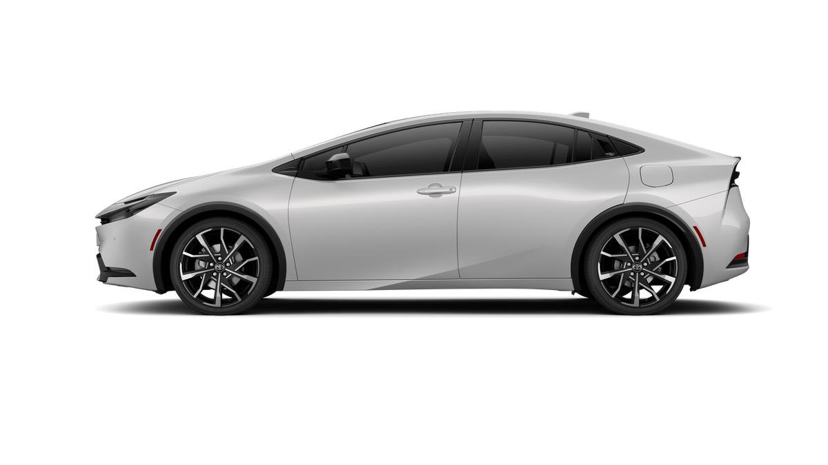 New 2026 Toyota Prius Plug-In Hybrid FWD image 37