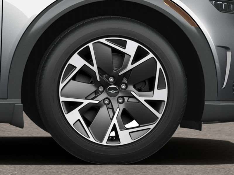 New 2025 Genesis GV60 Advanced image 8