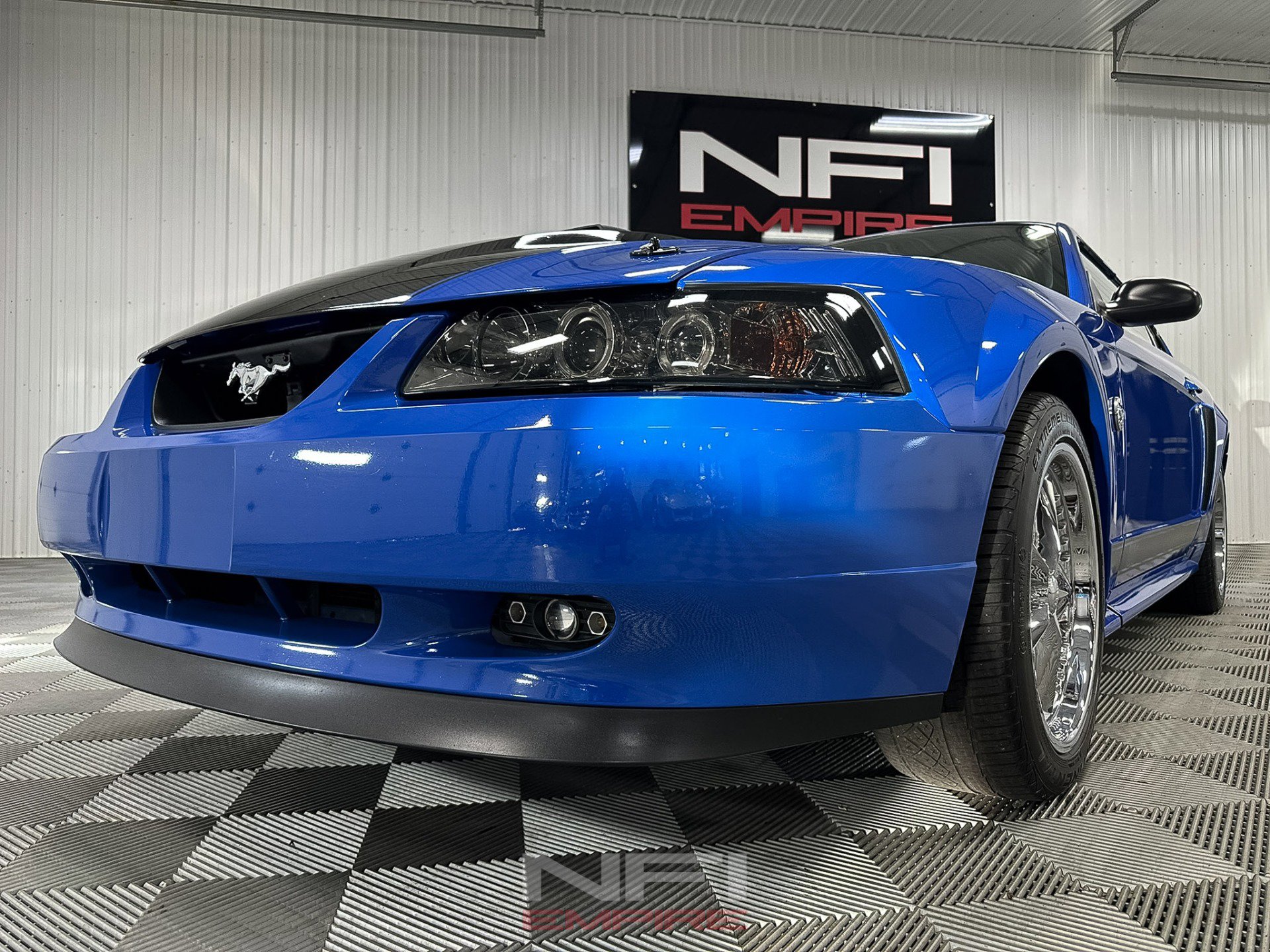 Used 2004 Ford Mustang Mach 1 RWD image 13