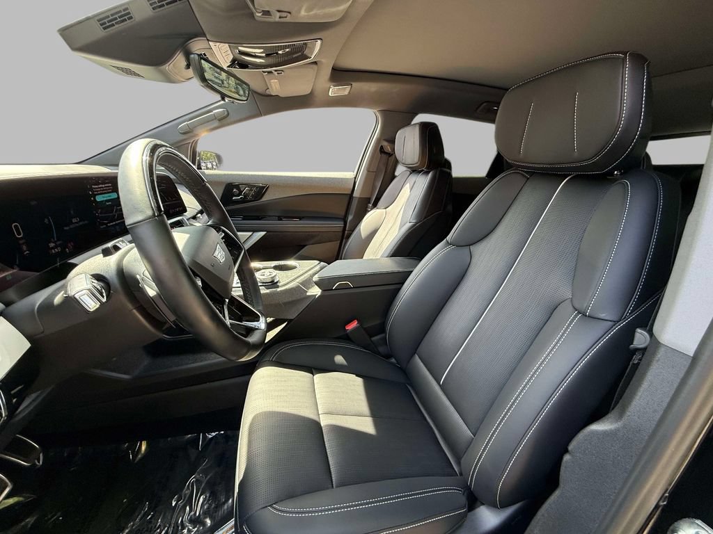Used 2026 Cadillac Optiq Sport 2 w/ LPO, Floor Liner Package RWD image 2