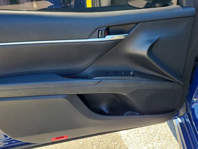 Used 2023 Toyota Camry SE w/ Convenience Package FWD image 15