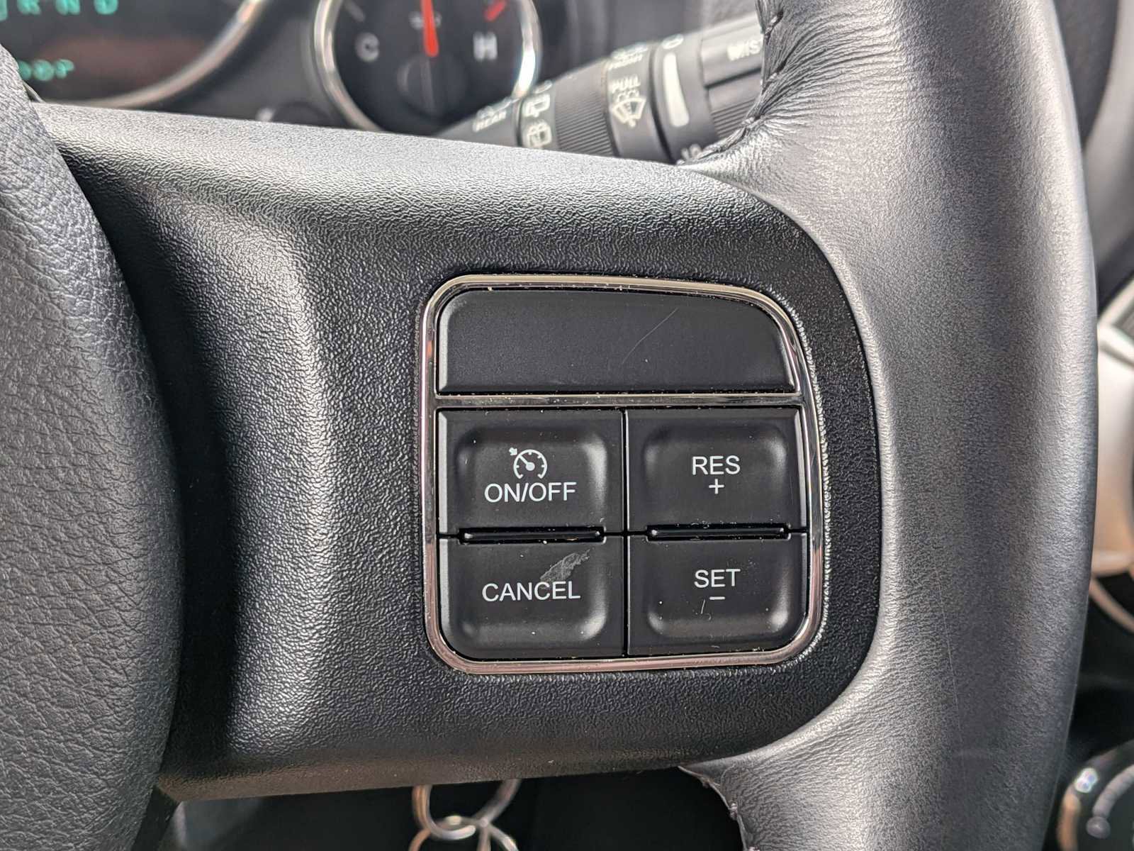 Used 2014 Jeep Wrangler Sahara w/ Dual Top Group AWD/4WD image 18