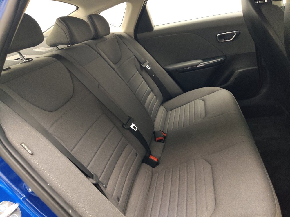 Used 2025 Kia K4 EX FWD image 19