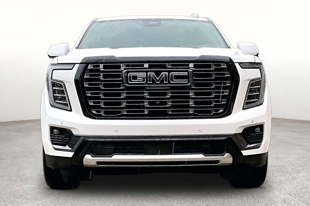 Used 2026 GMC Yukon XL Denali Ultimate w/ LPO, Floor Liner Package AWD/4WD image 4