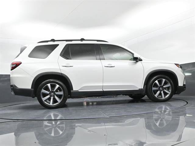Used 2024 Honda Pilot Elite image 38