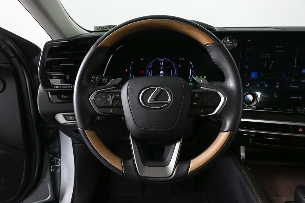 Used 2024 Lexus RX 350 w/ Technology Package AWD/4WD image 2