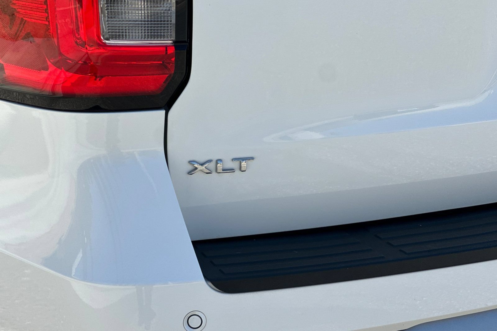 Used 2023 Ford Expedition XLT AWD/4WD image 27