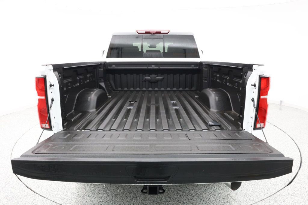 Used 2024 Chevrolet Silverado 3500 LTZ w/ LTZ Plus Package image 18