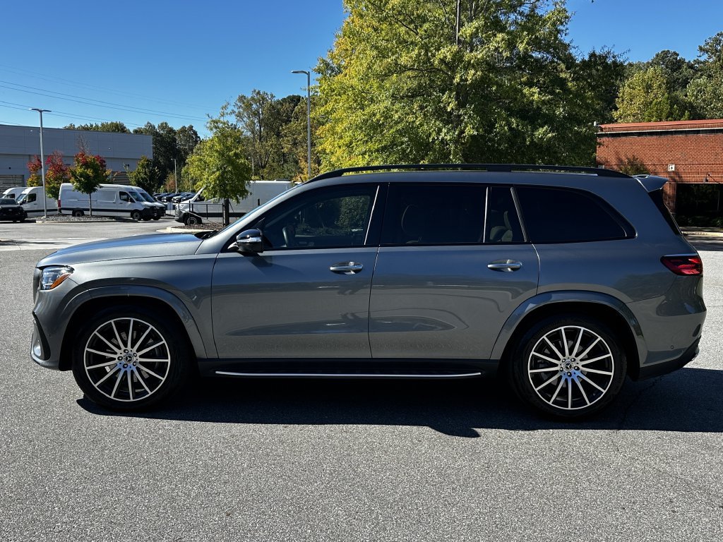 Certified 2025 Mercedes-Benz GLS 450 4MATIC image 5