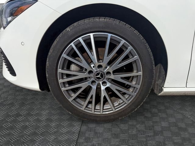 Used 2025 Mercedes-Benz CLA 250 image 13