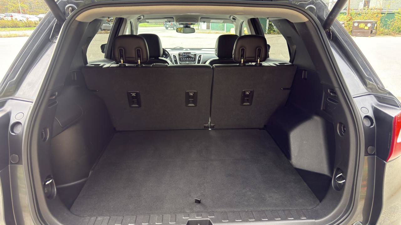 Used 2018 Chevrolet Equinox Premier AWD/4WD image 38