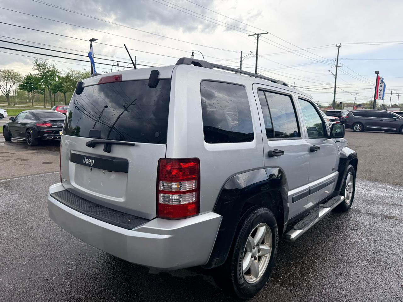 Used 2009 Jeep Liberty Rocky Mountain AWD/4WD image 7
