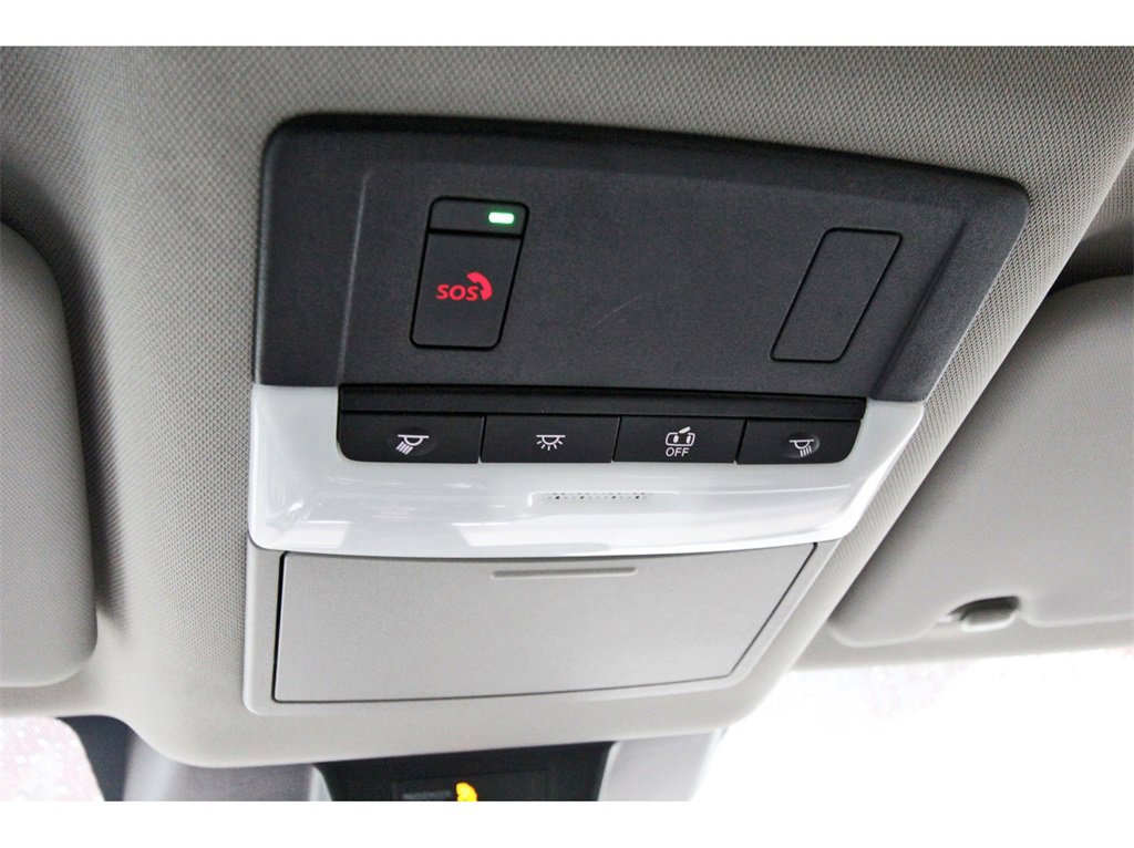 Used 2023 Nissan Rogue SV image 25