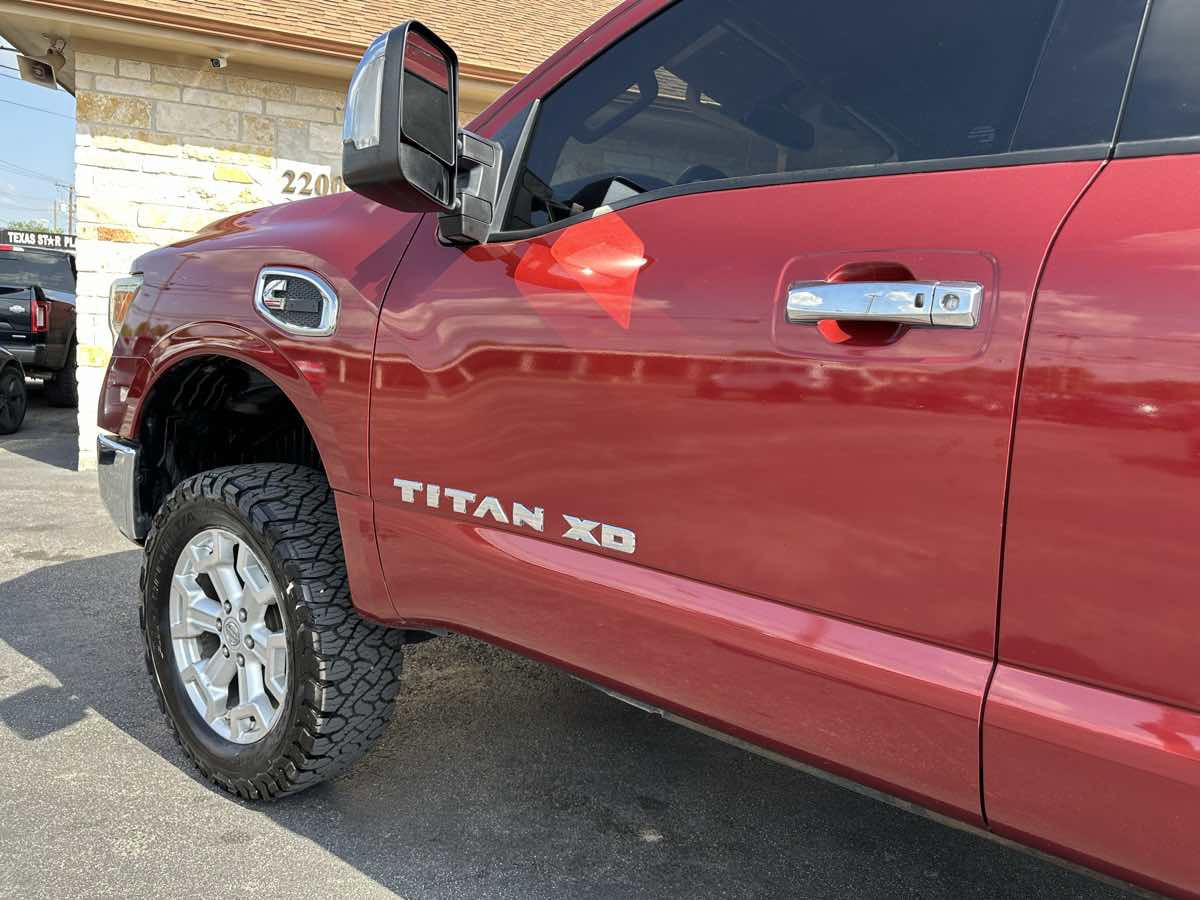 Used 2016 Nissan Titan SL RWD image 8