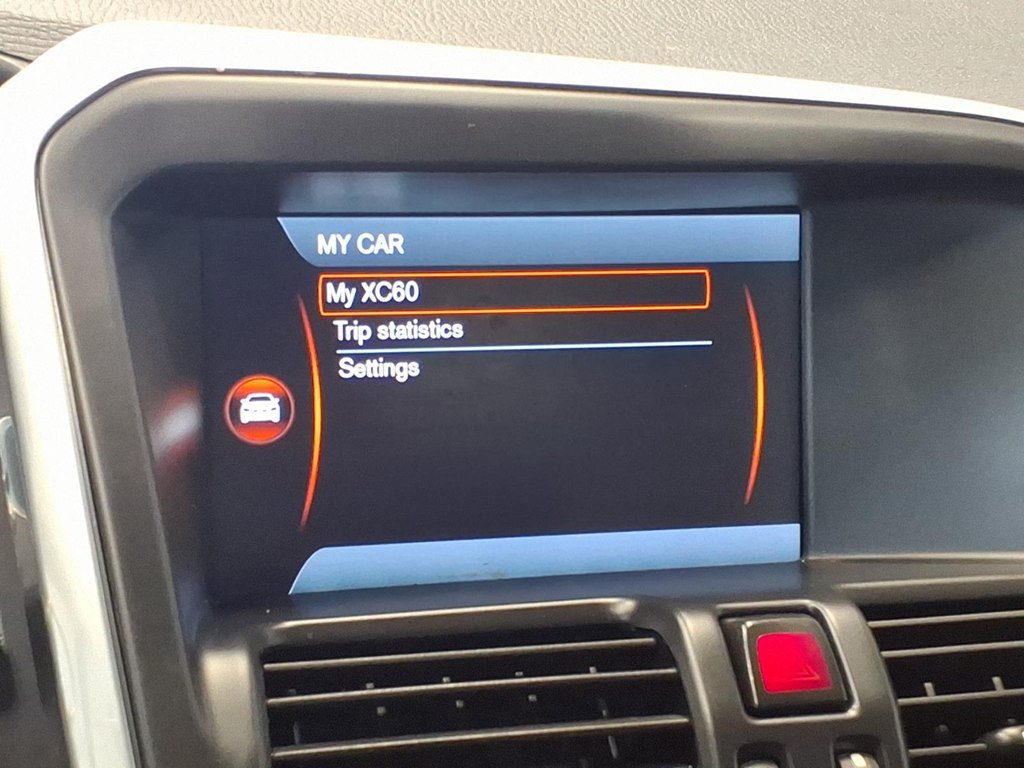 Used 2014 Volvo XC60 AWD 3.2 image 17
