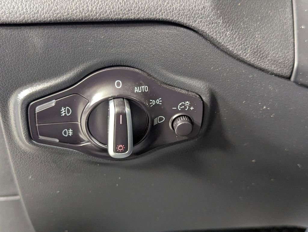 Used 2015 Audi Q5 TDI Premium Plus w/ Sport Interior Package image 15