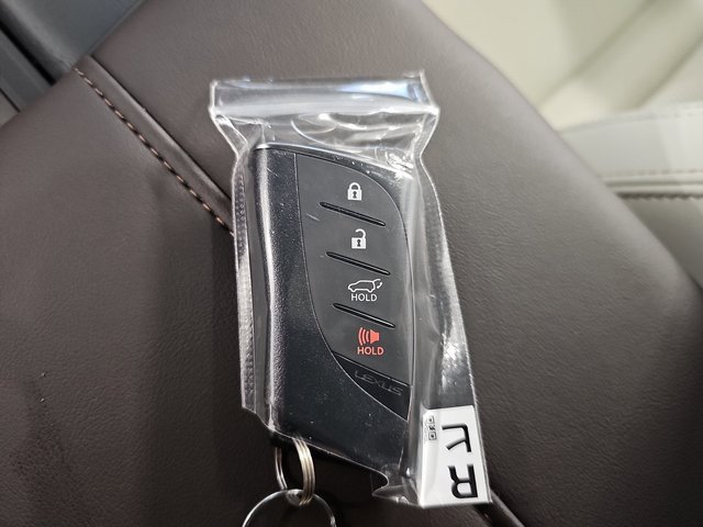 New 2026 Lexus LX 700h Luxury w/ Appearance Package image 38