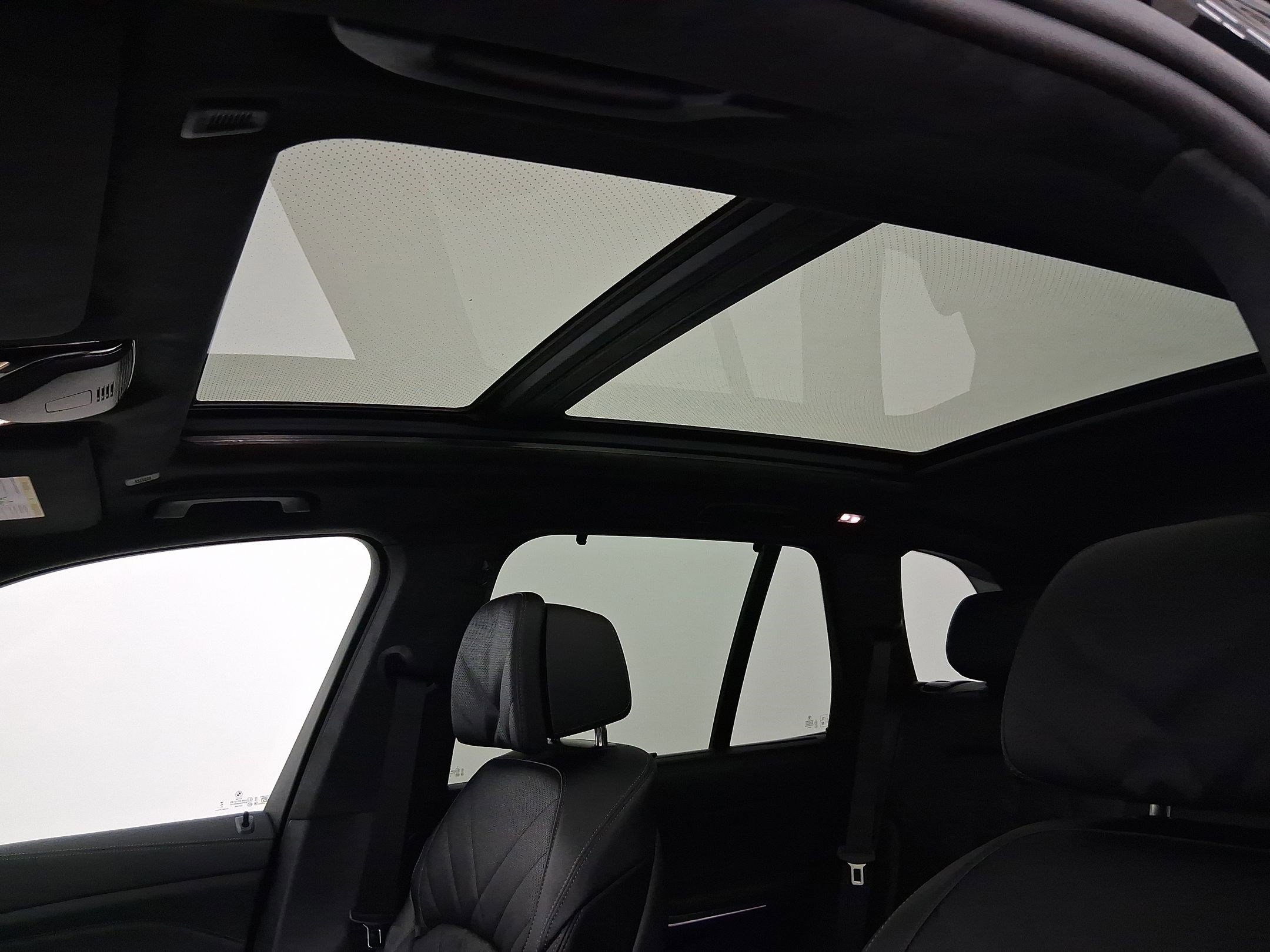 New 2026 BMW X5 xDrive40i w/ Executive Package image 14