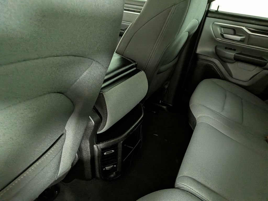 Used 2021 RAM 1500 Big Horn AWD/4WD image 34