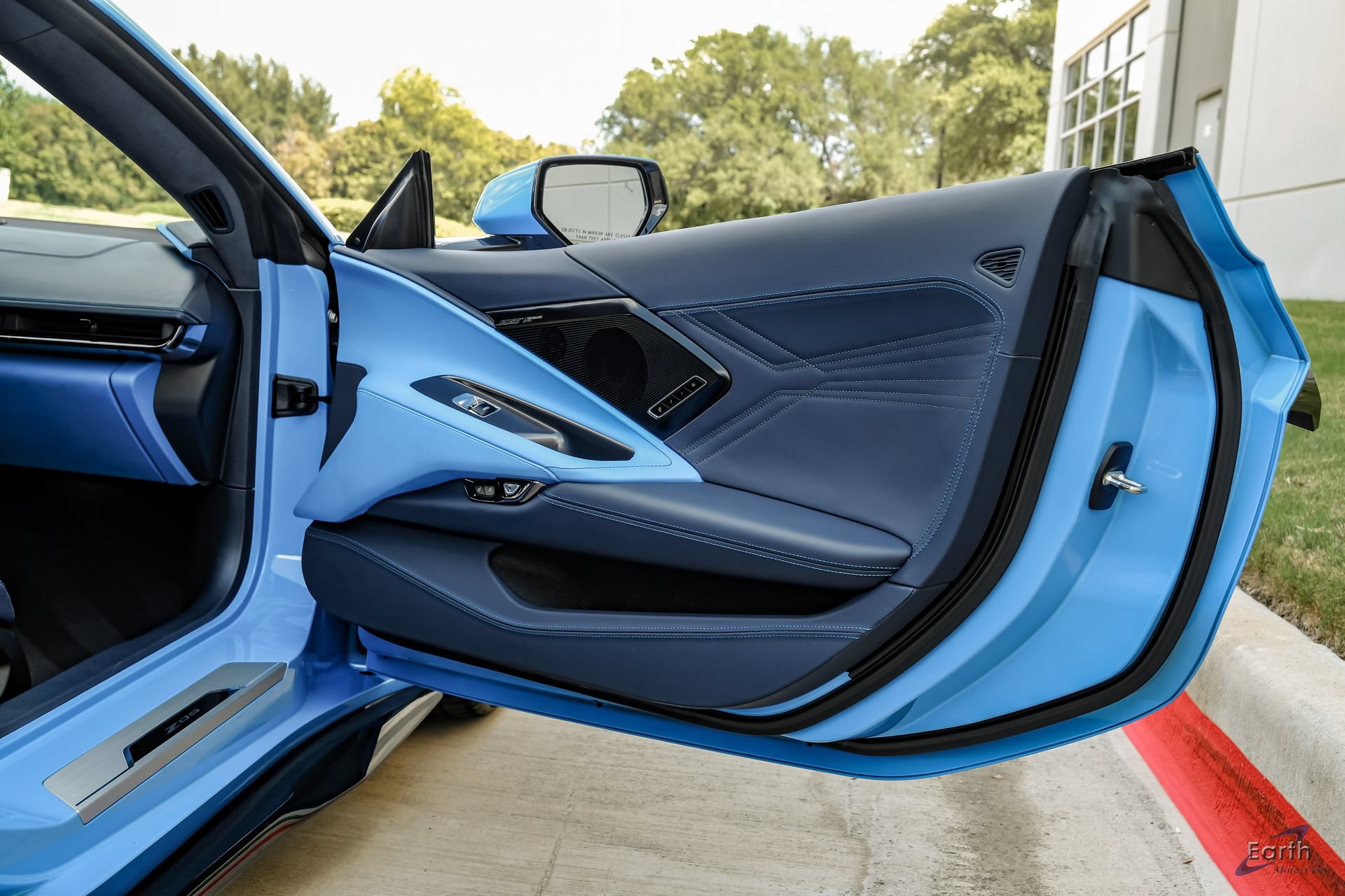 Used 2024 Chevrolet Corvette Z06 w/ Z07 Performance Package RWD image 81