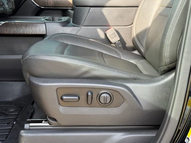 Used 2020 GMC Sierra 2500 Denali w/ Denali Ultimate Package AWD/4WD image 10