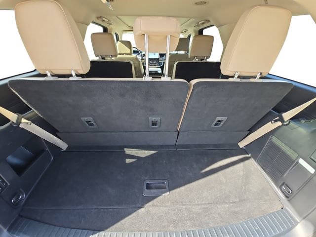 Used 2022 Ford Expedition Limited image 13