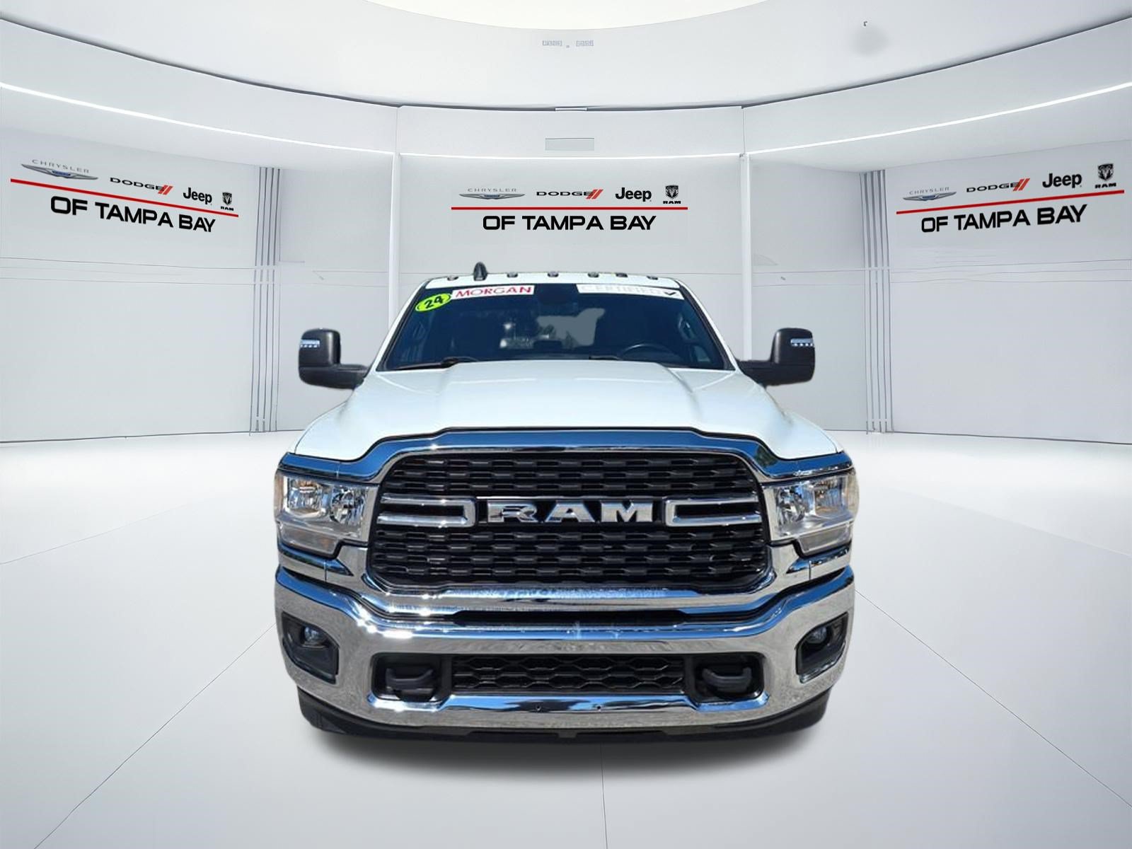 Used 2024 RAM 3500 Big Horn AWD/4WD image 9
