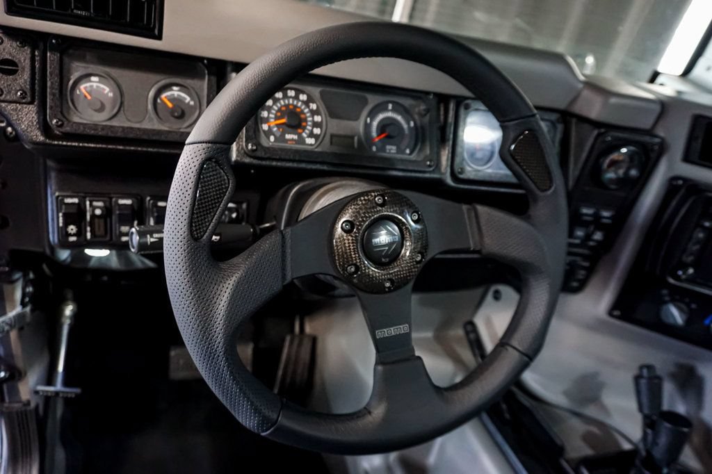Used 2003 HUMMER H1 4-Door Wagon AWD/4WD image 50