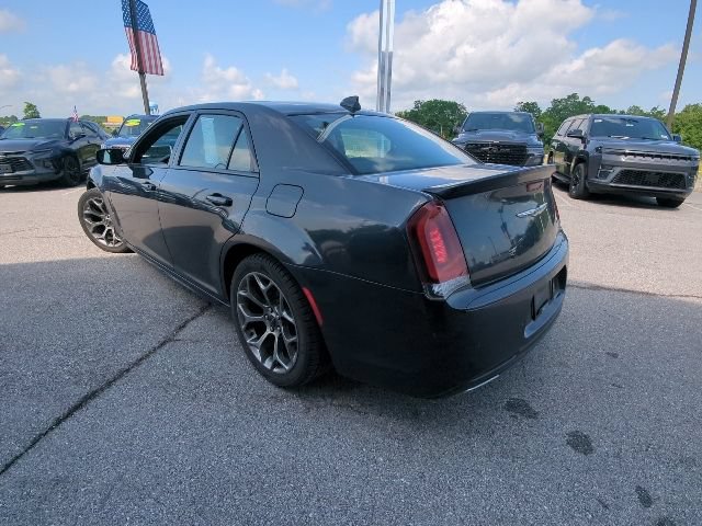 Certified 2018 Chrysler 300 S w/ 300S Premium Group RWD image 14