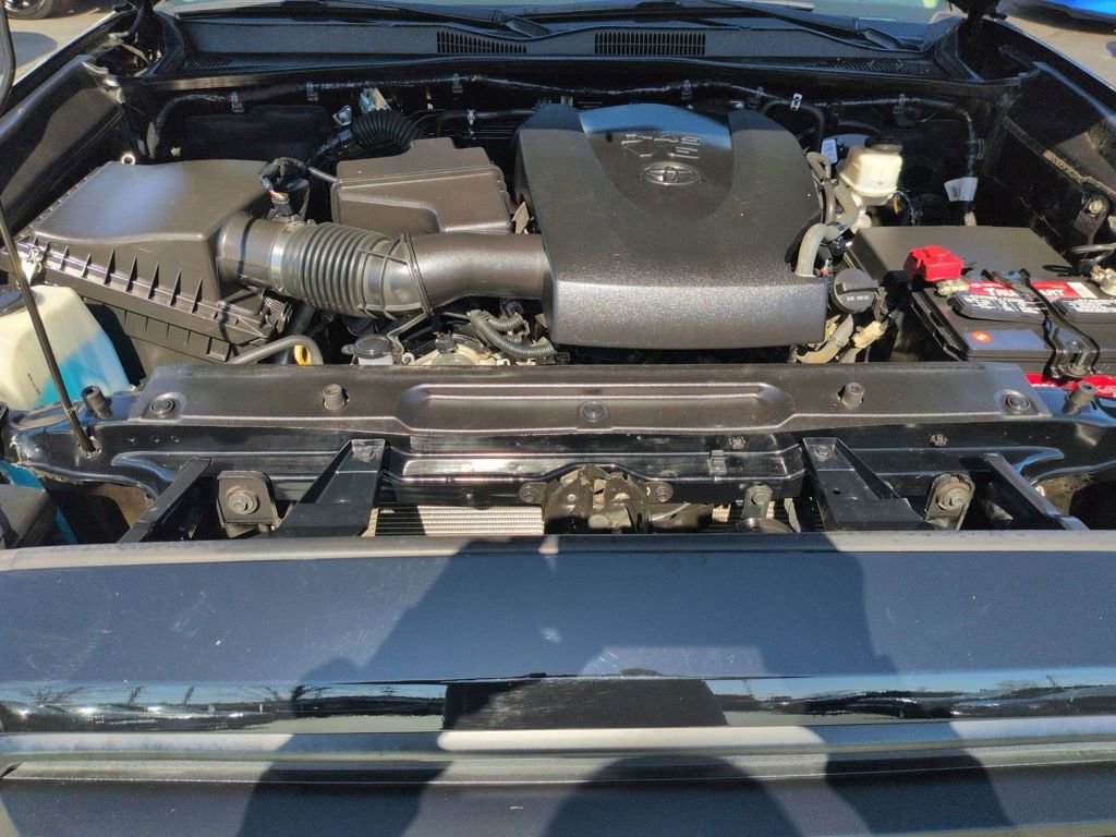 Used 2023 Toyota Tacoma SR AWD/4WD image 22
