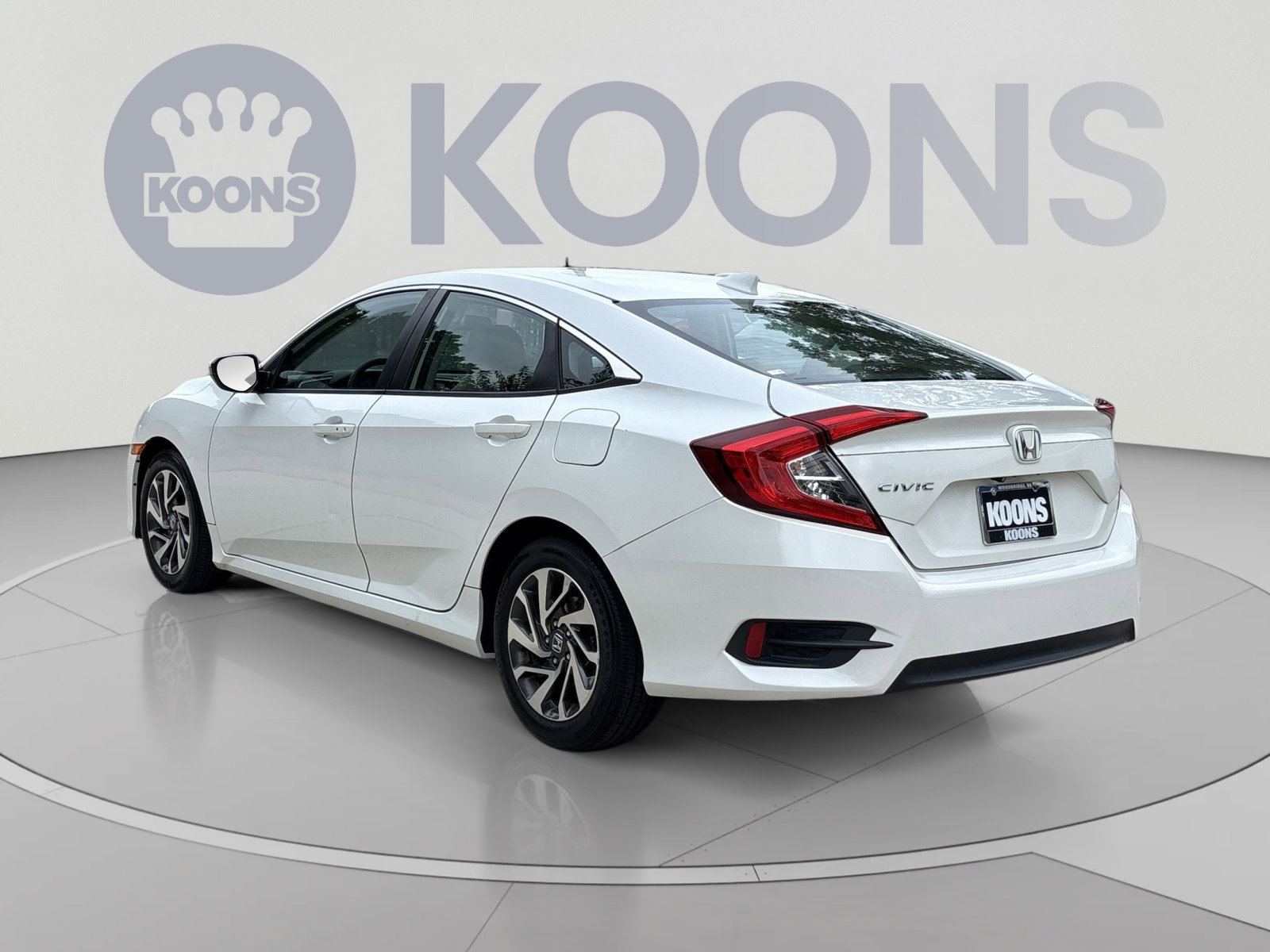 Used 2017 Honda Civic EX image 4