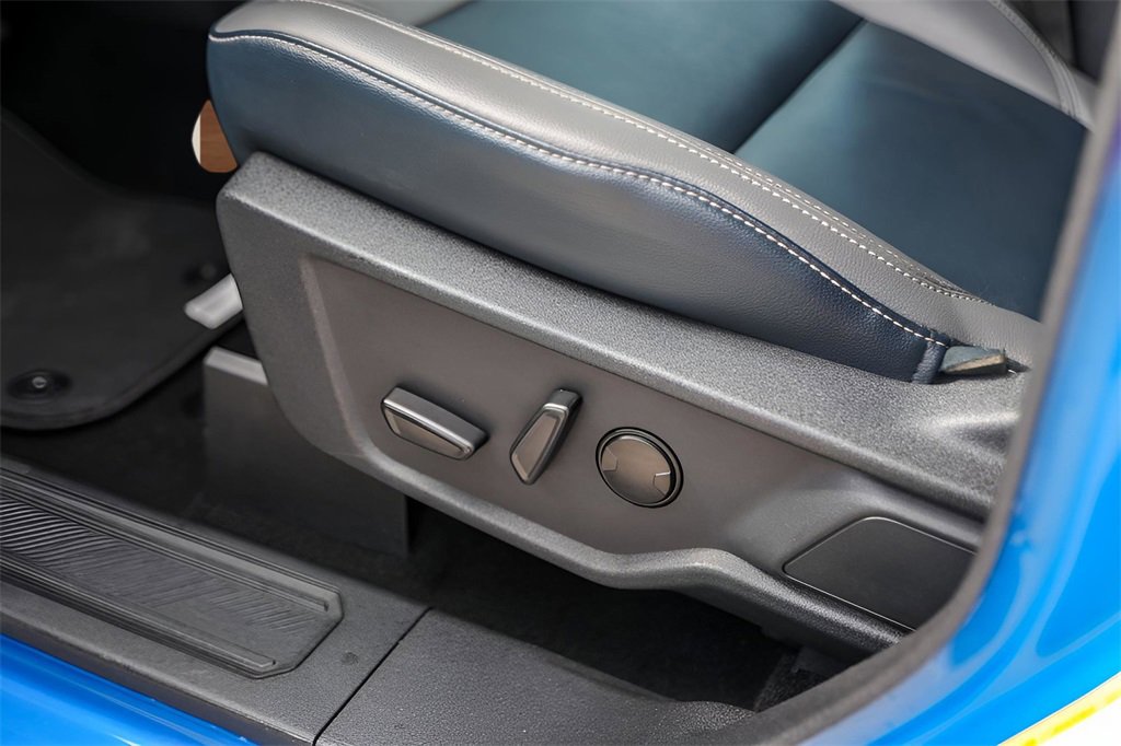 Used 2024 Ford Bronco Outer Banks image 8