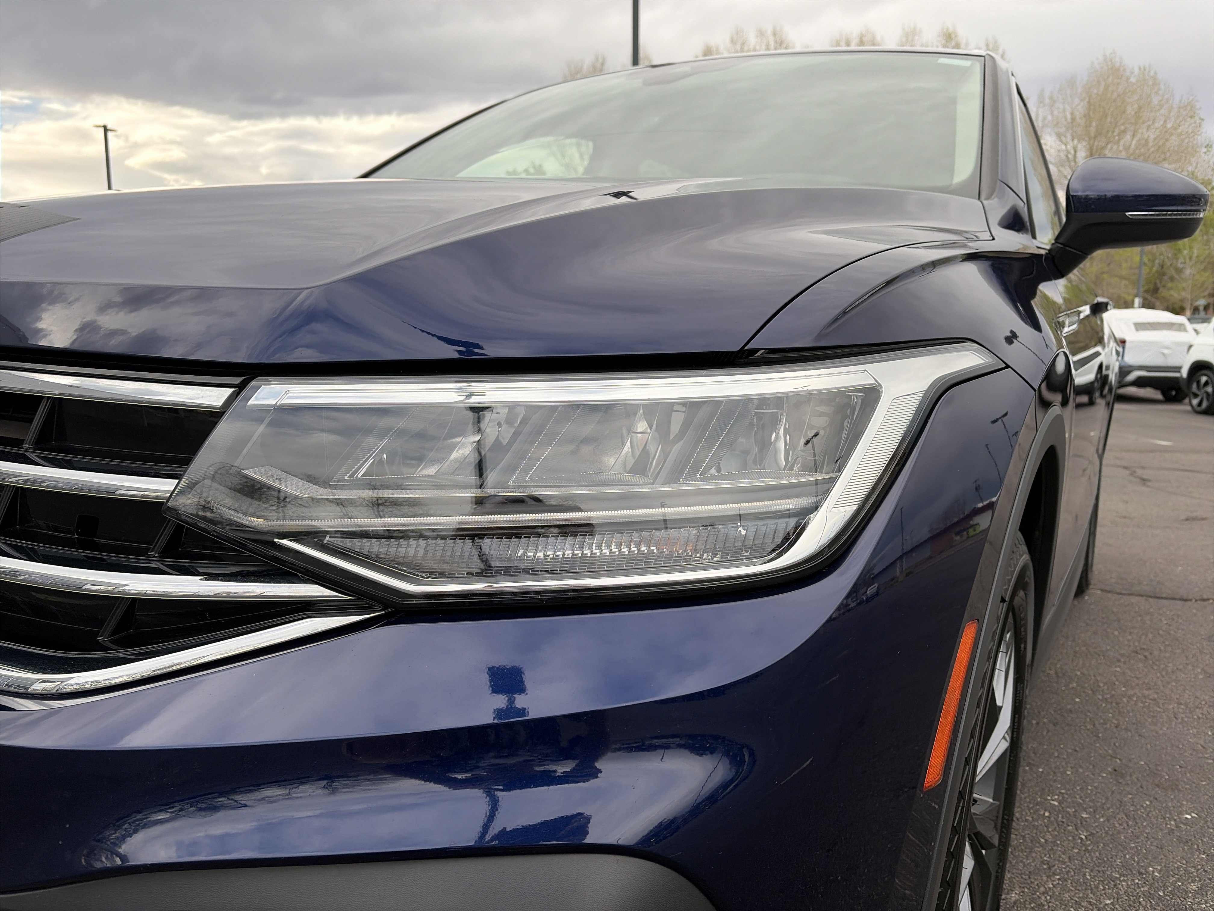 Used 2022 Volkswagen Tiguan SE image 9