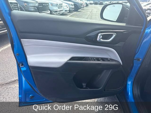 Certified 2023 Jeep Compass Limited AWD/4WD image 11