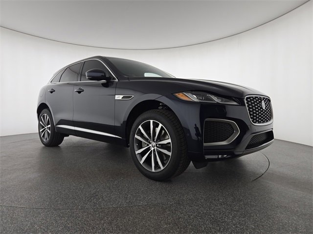 New 2026 Jaguar F-PACE R-Dynamic S image 2