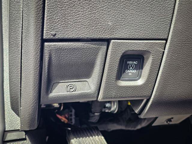 Certified 2025 RAM 2500 Limited image 16