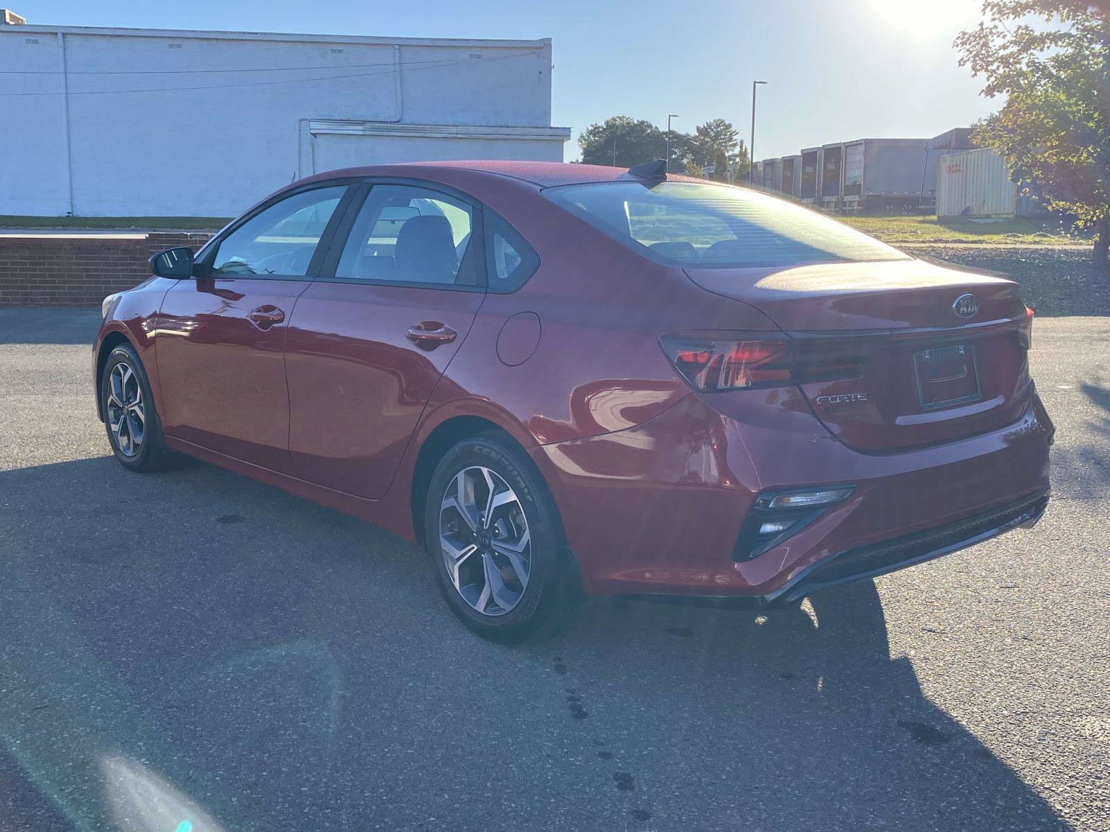 Used 2019 Kia Forte LXS FWD image 7