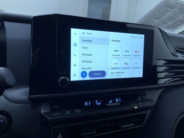 Certified 2025 Toyota Camry SE image 27