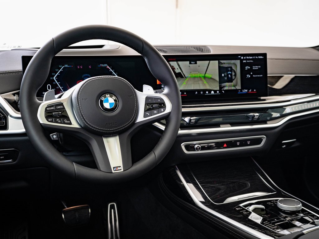 New 2026 BMW X7 xDrive40i w/ M Sport Package image 4