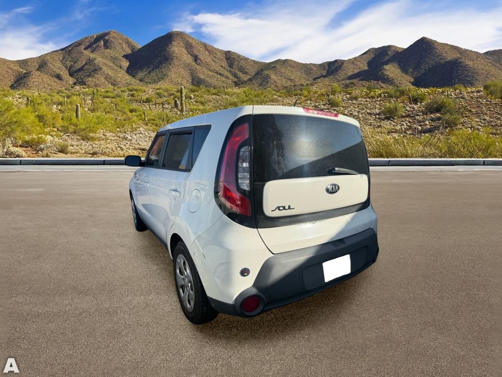 Used 2015 Kia Soul image 3