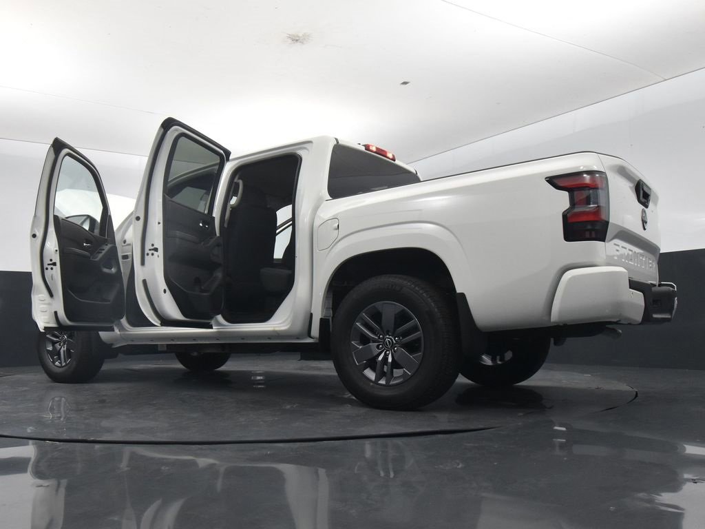 Certified 2025 Nissan Frontier SV image 42