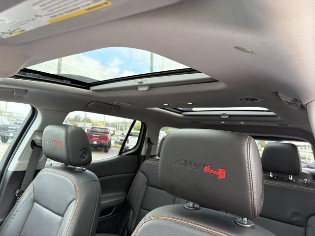Used 2021 GMC Acadia AT4 w/ Technology Package AWD/4WD image 37