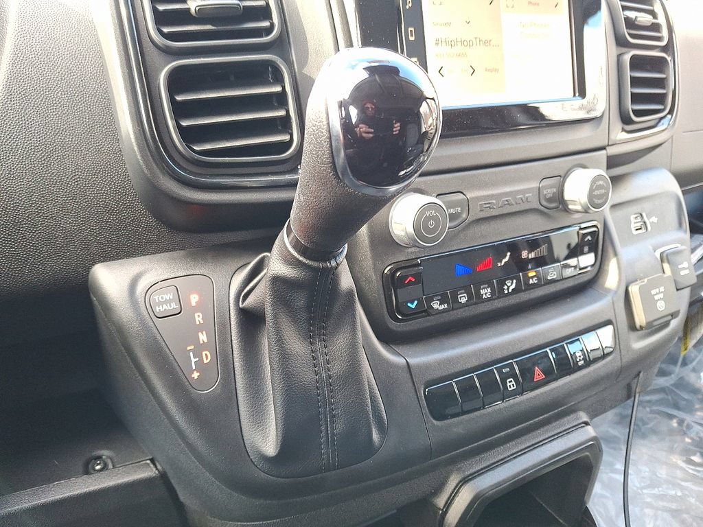 New 2026 RAM ProMaster 2500 w/ Convenience Group FWD image 11