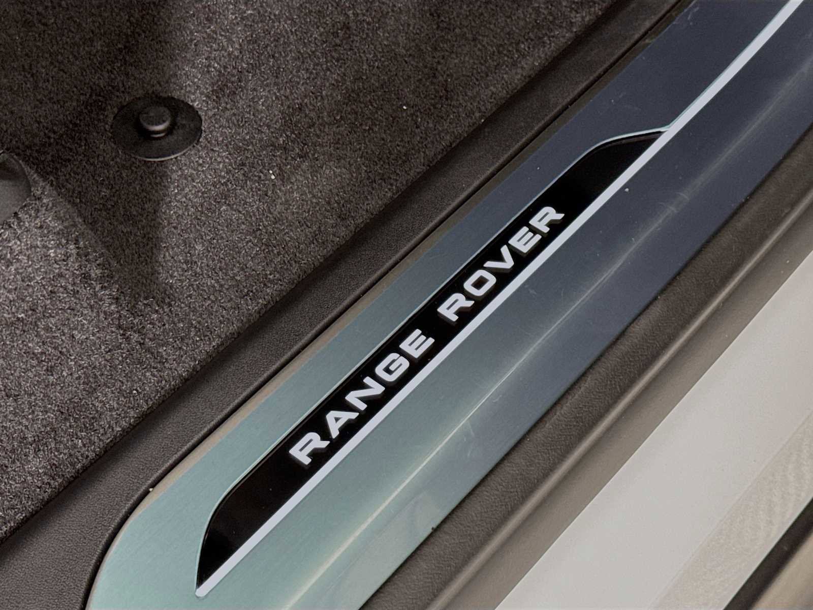 New 2026 Land Rover Range Rover Sport S AWD/4WD image 31