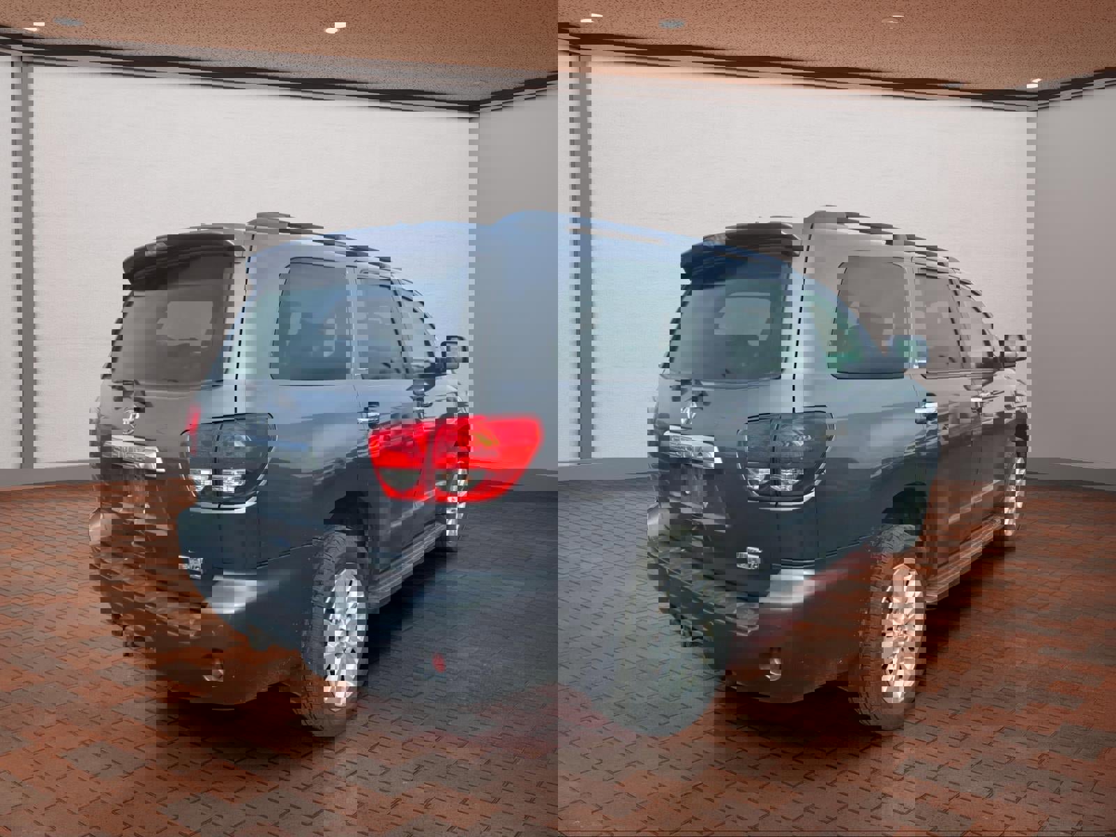 Used 2016 Toyota Sequoia Platinum image 8